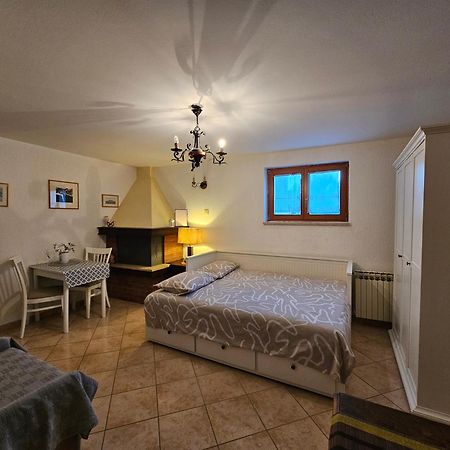 Studio Apartments Igor فيرسار المظهر الخارجي الصورة