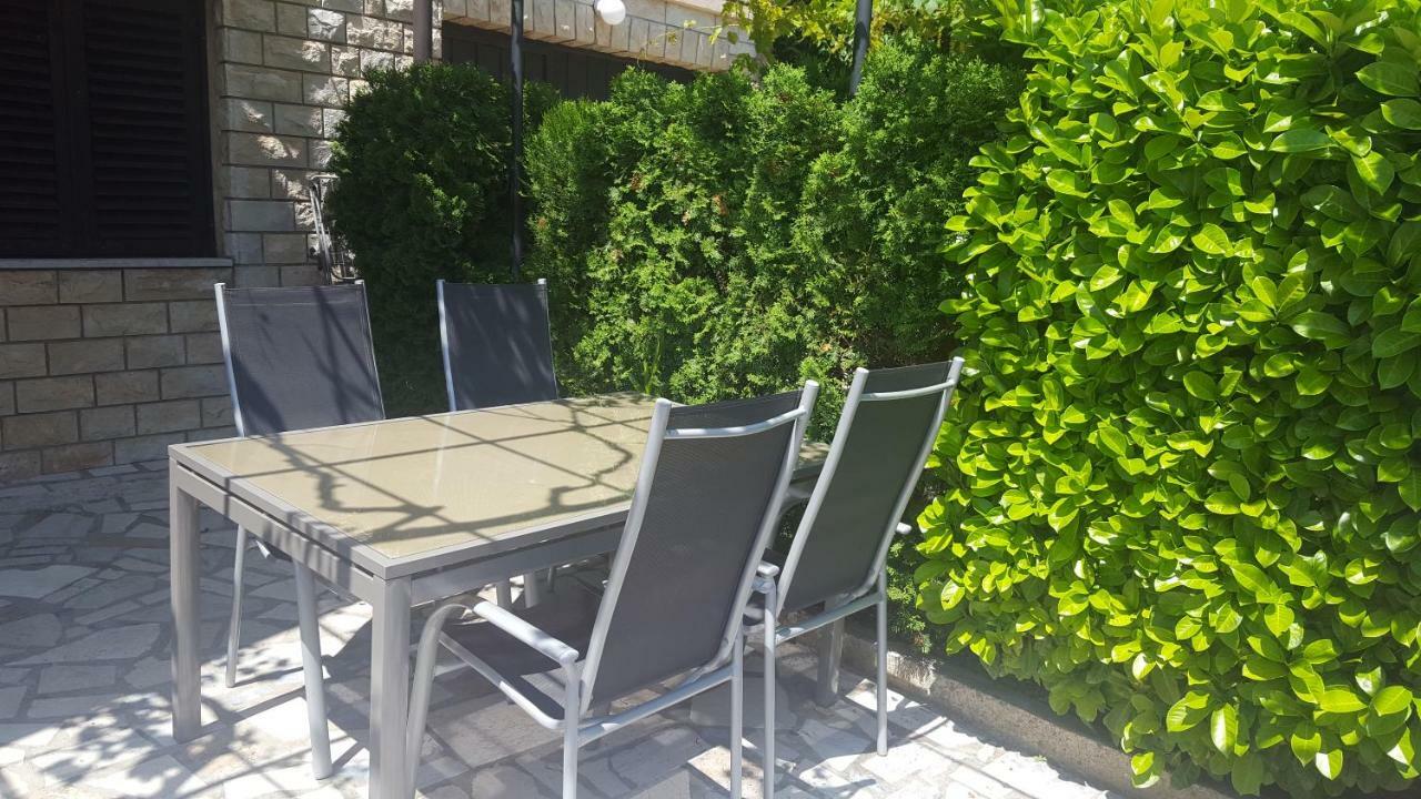 Studio Apartments Igor فيرسار المظهر الخارجي الصورة